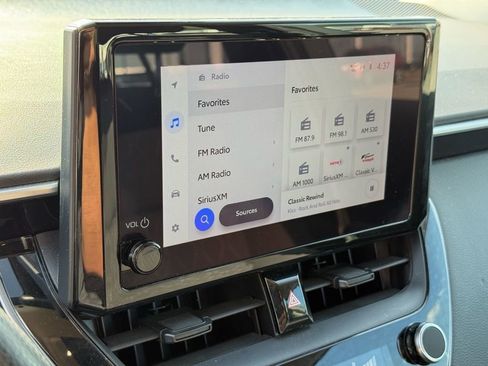 Used 2024 Toyota Corolla LE image 23