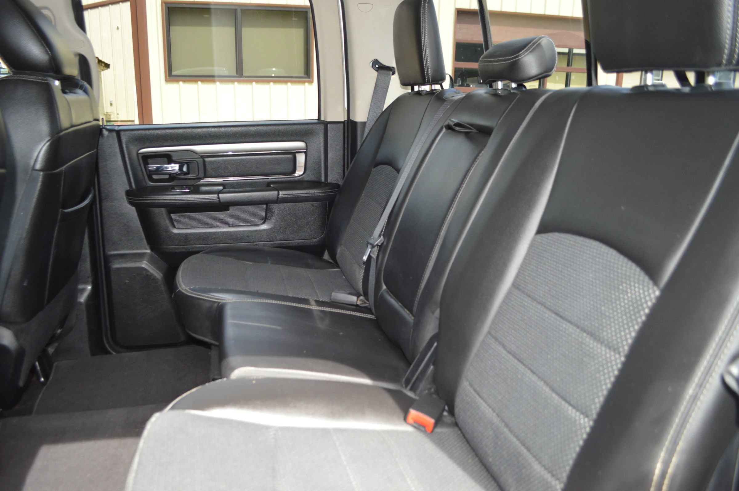 Used 2014 RAM 1500 Sport w/ Convenience Group AWD/4WD image 21