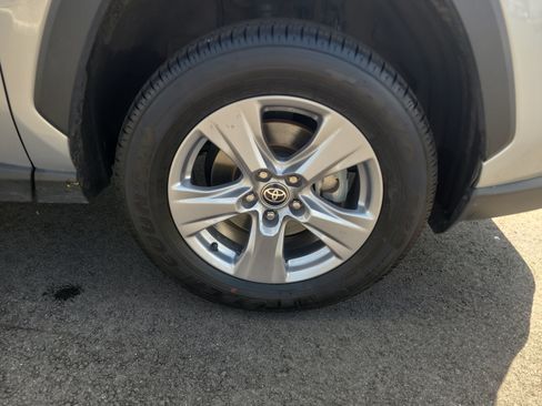 Certified 2025 Toyota RAV4 XLE AWD/4WD image 12