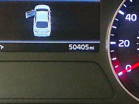 Used 2023 Kia Forte LXS FWD image 15