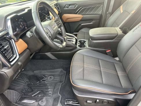 Used 2024 GMC Canyon AT4 w/ Canyon Safety Plus Package image 18