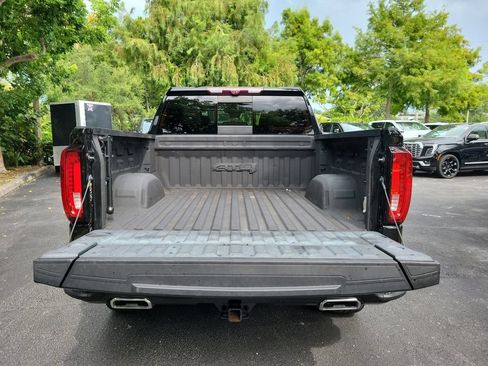Certified 2022 GMC Sierra 1500 AT4 w/ AT4 Premium Package AWD/4WD image 26