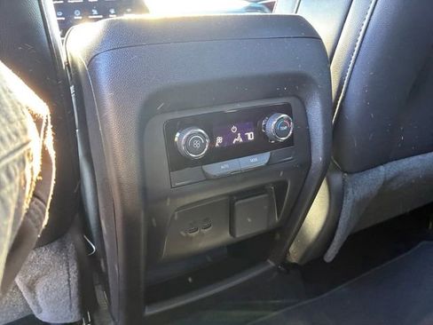 New 2026 Chevrolet Traverse Z71 w/ Enhanced Driving Package image 18