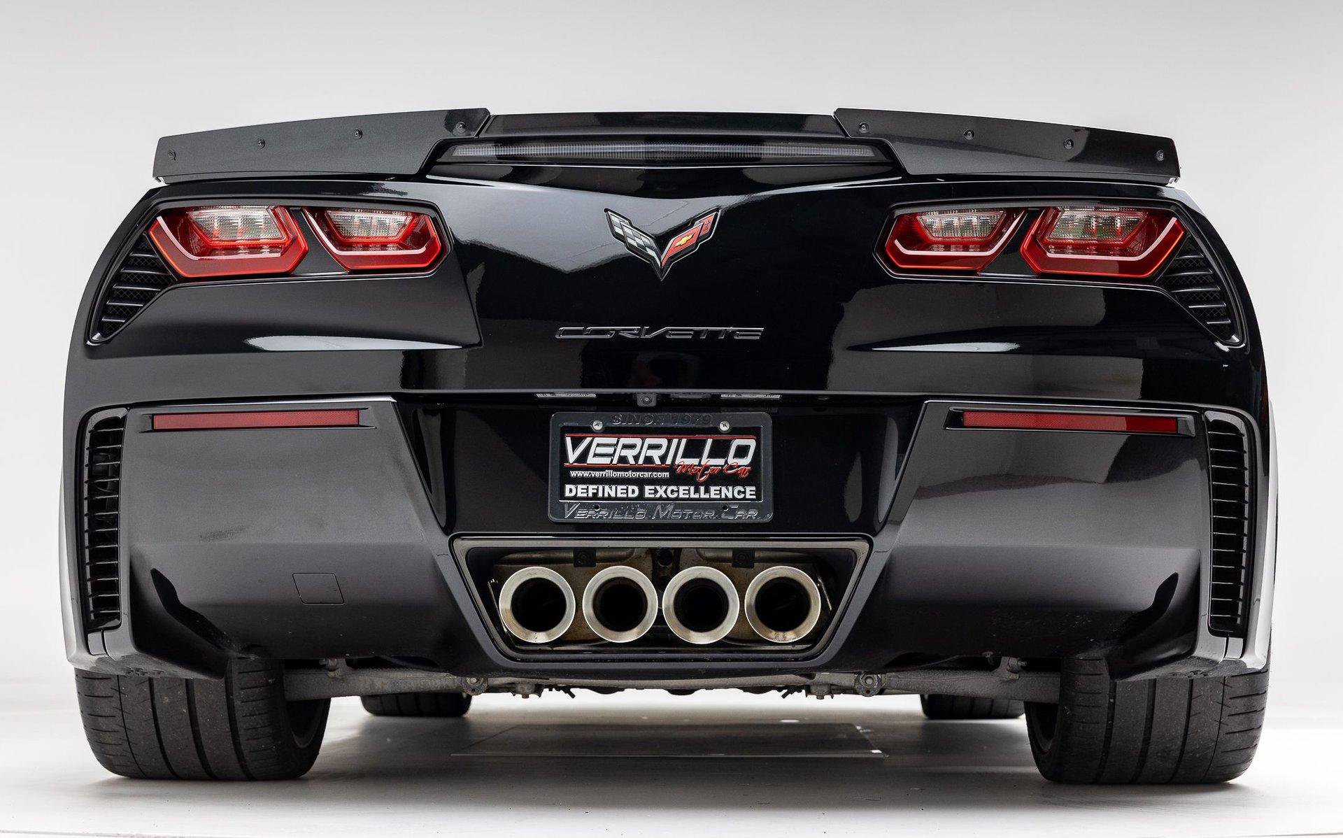 Used 2019 Chevrolet Corvette Grand Sport w/ Carbon Flash Badge Package RWD image 17