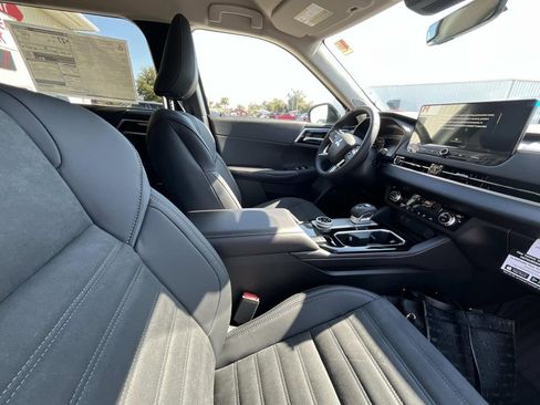 New 2026 Mitsubishi Outlander SE AWD/4WD image 18