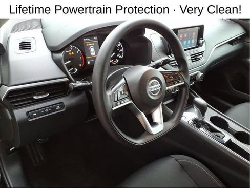 Used 2022 Nissan Altima 2.5 S image 14