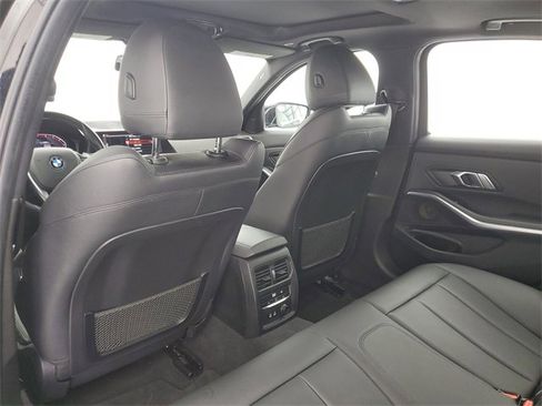 Used 2019 BMW 330i xDrive Sedan w/ Convenience Package image 13