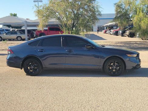 Used 2025 Honda Accord SE image 9