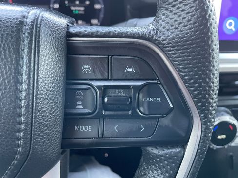 Certified 2024 Toyota Tacoma TRD Sport w/ TRD Sport Premium Package AWD/4WD image 23