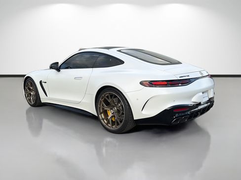 Used 2025 Mercedes-Benz AMG GT 63 image 5