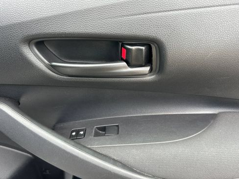 Used 2024 Toyota Corolla LE FWD image 20