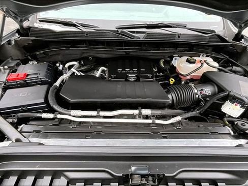 Certified 2024 GMC Sierra 1500 Elevation image 9