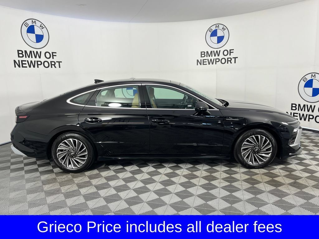 Used 2026 Hyundai Sonata Limited FWD image 11