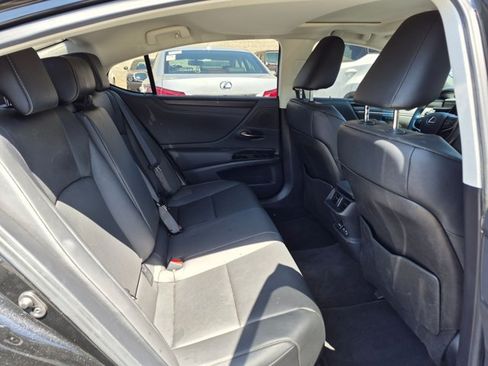 Used 2025 Lexus ES 350 w/ Premium Package FWD image 20