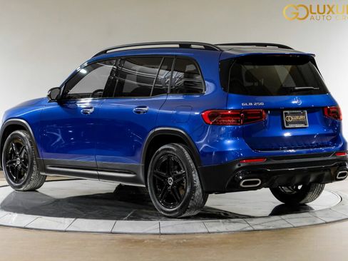 Used 2024 Mercedes-Benz GLB 250 image 11