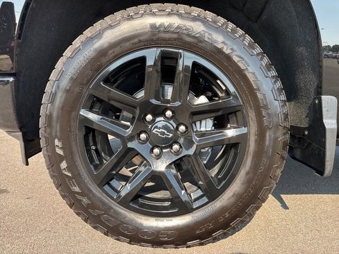 Used 2025 Chevrolet Silverado 1500 RST w/ All Star Edition Plus AWD/4WD image 14