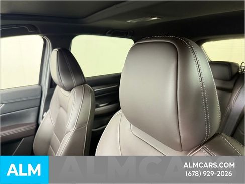 Used 2025 MAZDA CX-5 Signature image 17