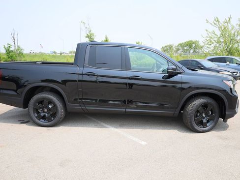 New 2026 Honda Ridgeline Black Edition image 8