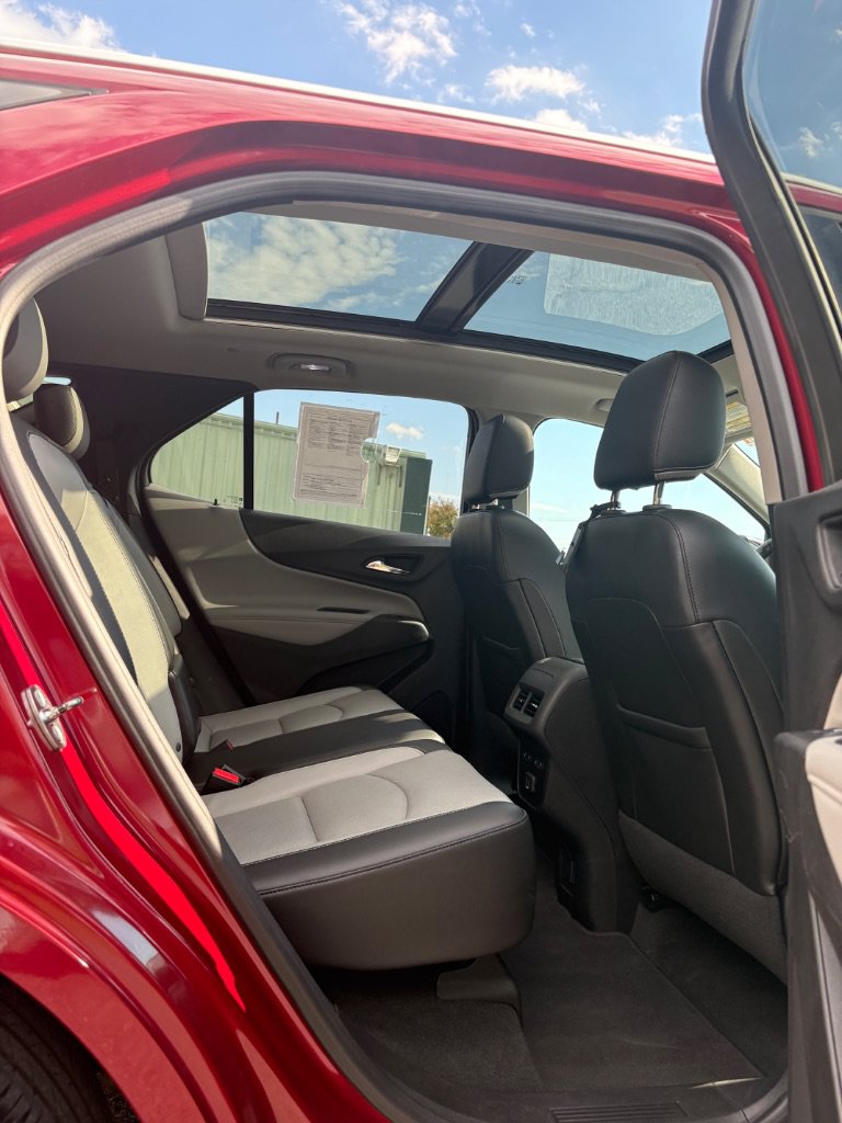 Used 2019 Chevrolet Equinox Premier AWD/4WD image 25