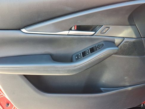 Used 2022 MAZDA CX-30 AWD 2.5 S w/ Select Package image 12