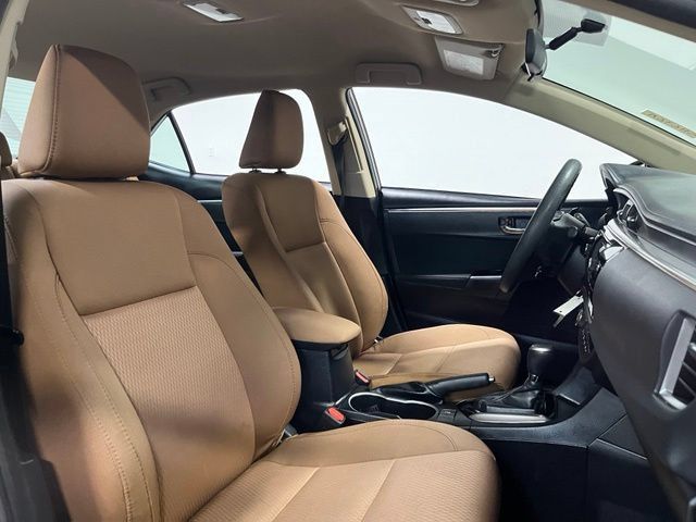 Used 2015 Toyota Corolla LE FWD image 10