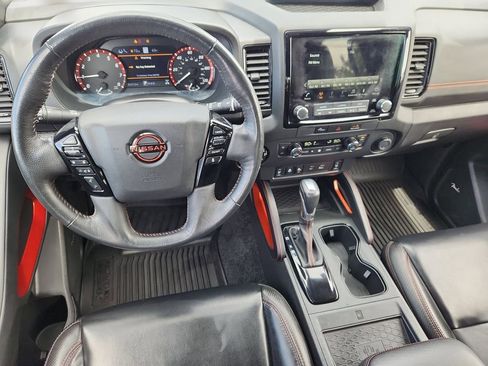 Used 2023 Nissan Frontier PRO-4X w/ Pro-4X Premium Package AWD/4WD image 10