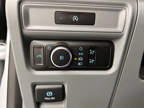 Used 2025 Ford F150 XLT w/ Equipment Group 301A Standard AWD/4WD image 43