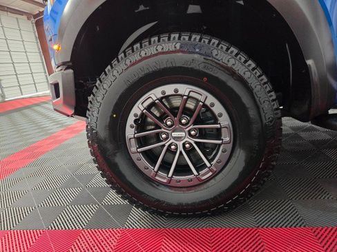 Used 2019 Ford F150 Raptor w/ Equipment Group 802A Luxury image 84