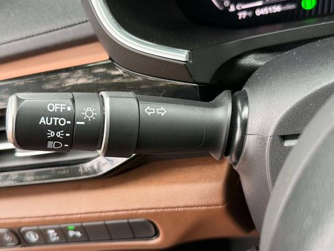 Certified 2023 Acura MDX w/ Technology Package FWD image 32