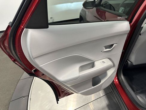 Certified 2024 Hyundai Kona SEL AWD/4WD image 25