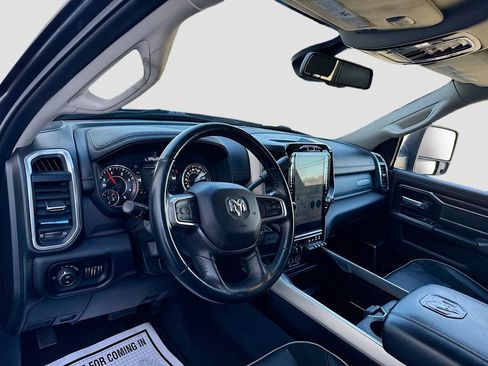 Used 2024 RAM 3500 Laramie image 11