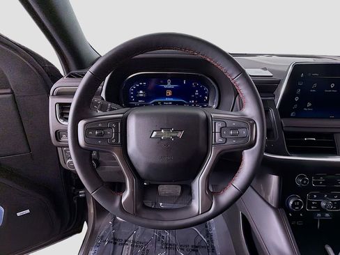 Used 2024 Chevrolet Suburban RST w/ Luxury Package image 35