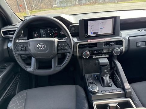 New 2026 Toyota Tacoma SR5 AWD/4WD image 17