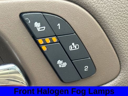 Used 2010 Chevrolet Silverado 1500 LTZ w/ White Diamond Tricoat Edition image 28