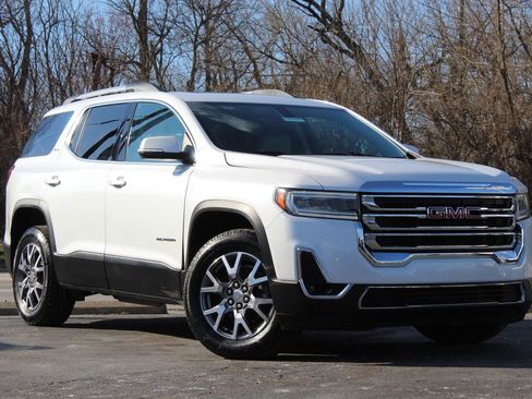 Used 2020 GMC Acadia SLT image 1