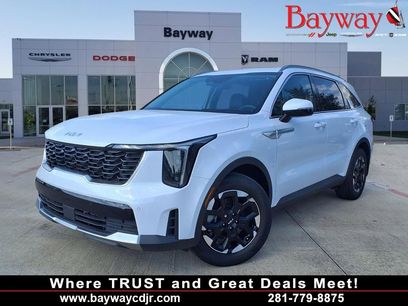 Used 2025 Kia Sorento S