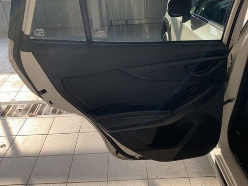 Used 2020 Subaru Crosstrek 2.0i Premium w/ Moonroof Package 1 image 7