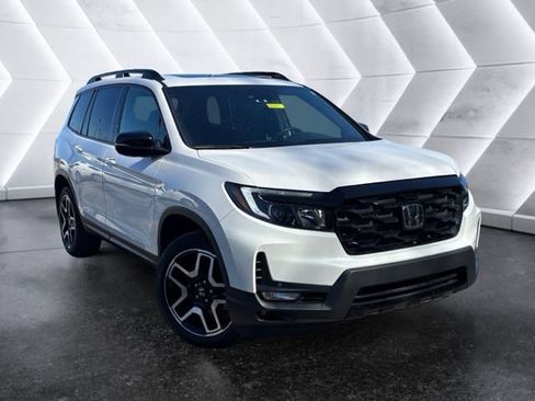 Used 2023 Honda Passport Elite image 5