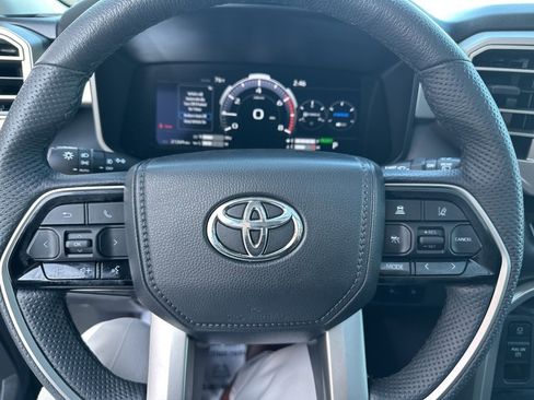 Used 2023 Toyota Sequoia Limited image 12