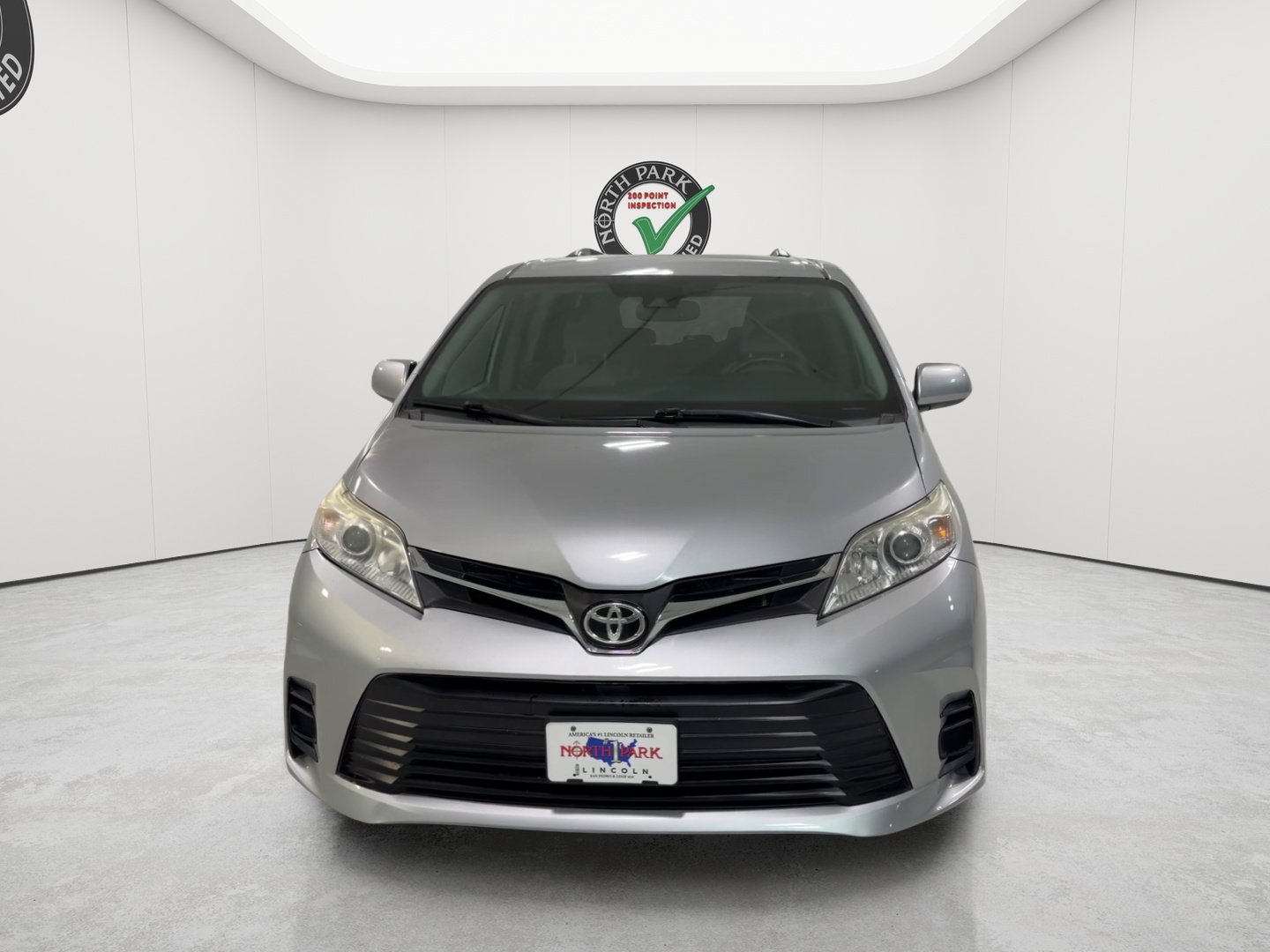 Used 2020 Toyota Sienna LE FWD image 8