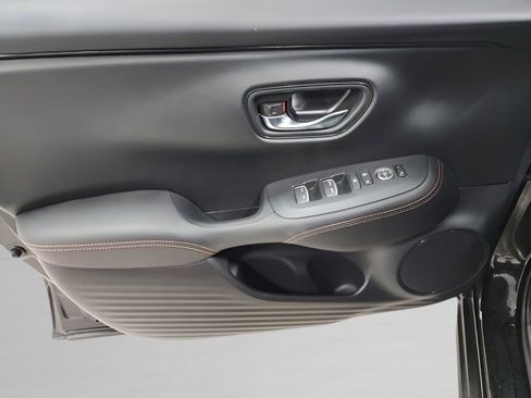 Certified 2023 Honda HR-V Sport image 21