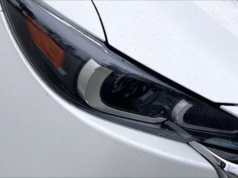 Certified 2025 MAZDA CX-5 AWD 2.5 S w/ Select Package image 28