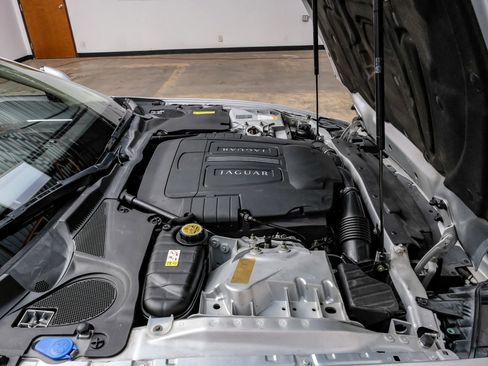 Used 2012 Jaguar XK Coupe image 41