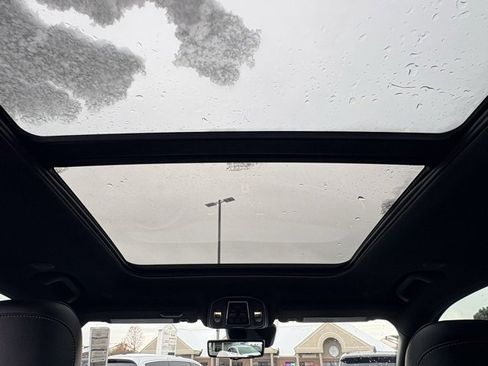 New 2025 Jeep Grand Cherokee L Limited w/ Luxury Tech Group II image 18