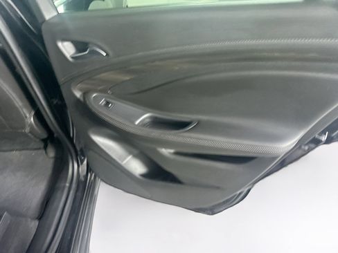 Used 2020 Buick Envision Essence image 29