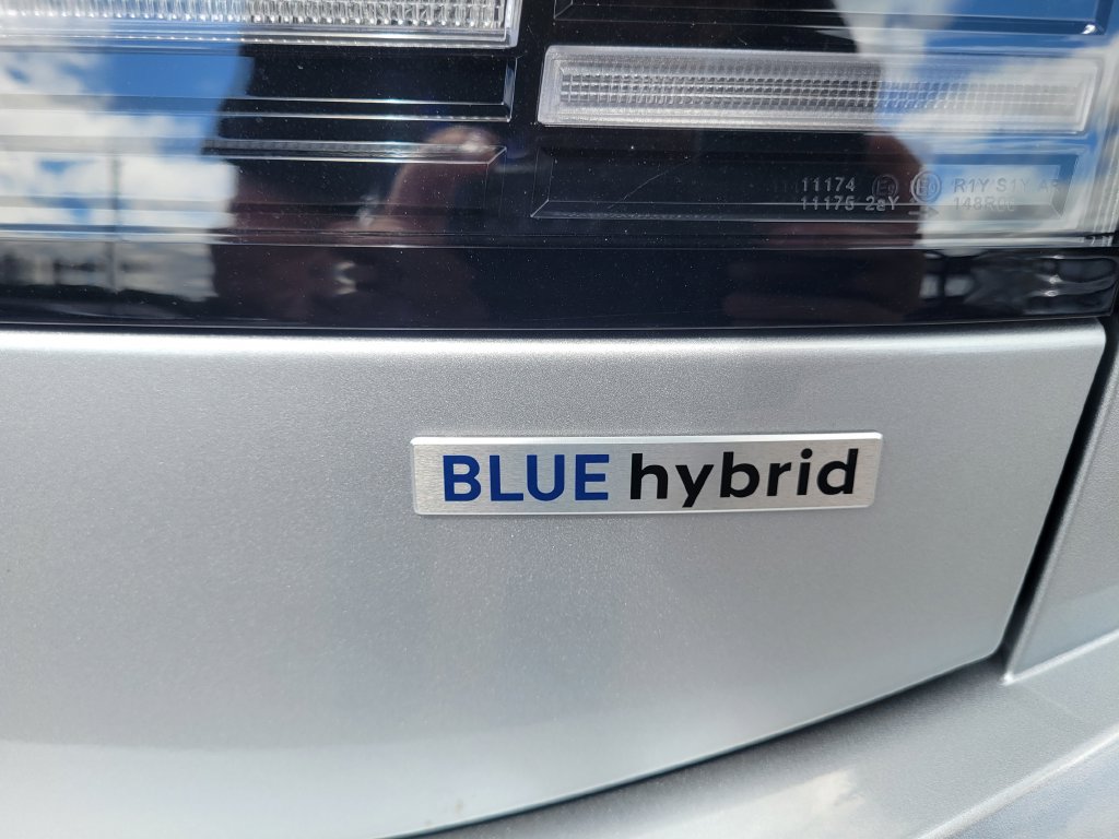 New 2026 Hyundai Sonata Blue FWD image 7