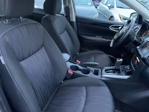 Used 2019 Nissan Sentra SV image 11