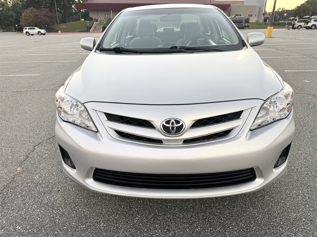Used 2012 Toyota Corolla LE FWD image 4