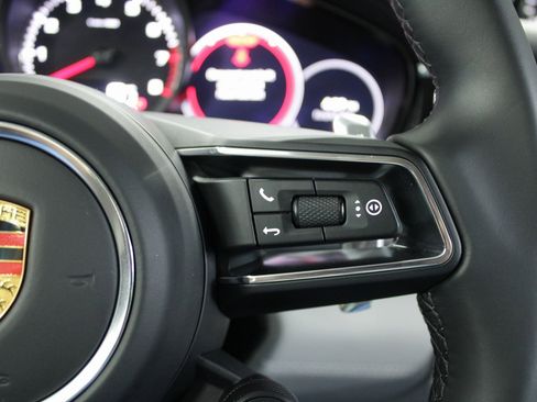 Certified 2022 Porsche Panamera 4S image 31