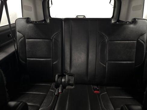 Used 2016 GMC Yukon XL Denali image 25